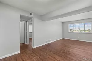 2140 Hampton Ave, Saint Louis, MO 63139 - Photo 16