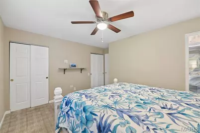 13028 Ambois Drive, Creve Coeur, MO 63141 - Photo 16