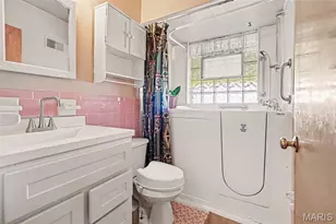 5125 Wallingford Dr, Ferguson, MO 63121 - Photo 14