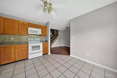 12 Catamaran Drive, Lake Saint Louis, MO 63367 - Photo 8