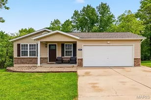 2591 Oak Forest Dr, Troy, MO 63379 - Photo 2