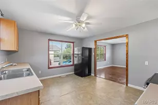1107 W Congress St, Pacific, MO 63069 - Photo 10
