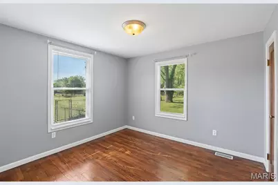 1107 W Congress Street, Pacific, MO 63069 - Photo 12