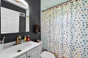 457 Vail Ct, Ballwin, MO 63021 - Photo 20