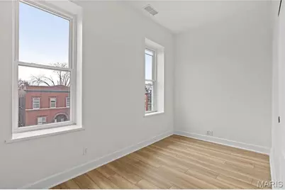 2847 Wyoming Street, Saint Louis, MO 63118 - Photo 12