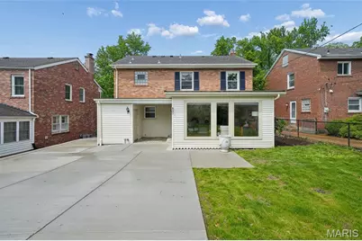 9366 White Avenue, Brentwood, MO 63144 - Photo 30