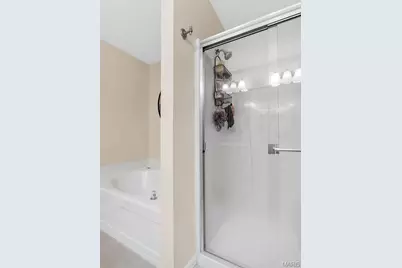 6110 Timberline Place Court, Saint Louis, MO 63128 - Photo 36