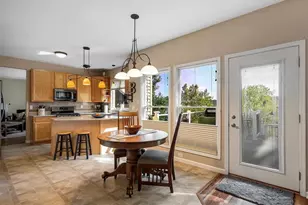 6110 Timberline Pl Ct, Saint Louis, MO 63128 - Photo 16