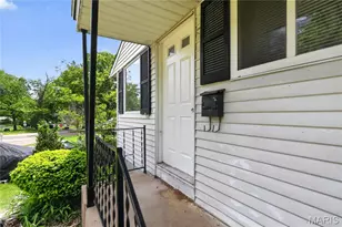 10247 Valley Dr, Saint Louis, MO 63137 - Photo 6