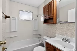10247 Valley Dr, Saint Louis, MO 63137 - Photo 26