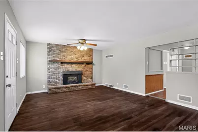 10247 Valley Drive, Saint Louis, MO 63137 - Photo 16