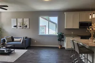 10111 Niblic Dr, Overland, MO 63114 - Photo 8