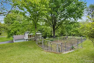4120 Charbonier Rd, Florissant, MO 63031 - Photo 32