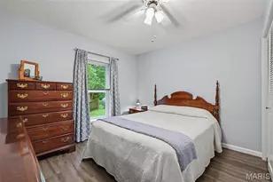 4120 Charbonier Rd, Florissant, MO 63031 - Photo 12