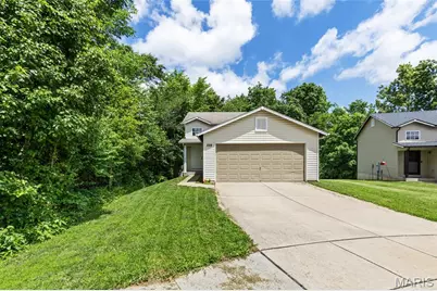 228 Sorrento Lane, Wentzville, MO 63385 - Photo 1