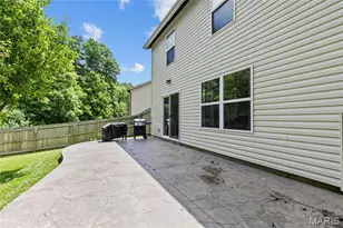 228 Sorrento Ln, Wentzville, MO 63385 - Photo 18