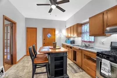 4151 Beethoven Avenue, Saint Louis, MO 63116 - Photo 12