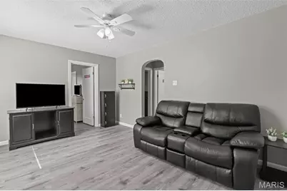 9814 Huntingdon Lane, Saint Louis, MO 63123 - Photo 4