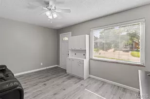 9814 Huntingdon Ln, Saint Louis, MO 63123 - Photo 6