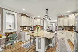 4137 Virginia Ave, Saint Louis, MO 63118 - Photo 2