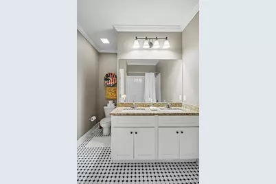 4137 Virginia Avenue, Saint Louis, MO 63118 - Photo 12