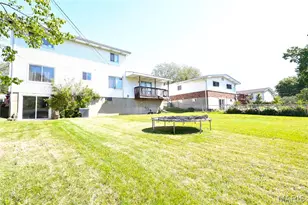 2660 Delaware Dr, Florissant, MO 63033 - Photo 26