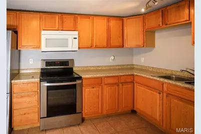 741 Regina Avenue, Saint Louis, MO 63125 - Photo 20