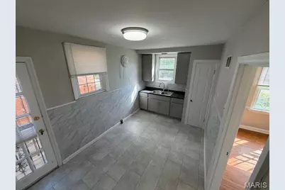 6923 Florian Avenue, Saint Louis, MO 63121 - Photo 4