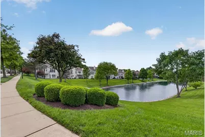 14736 Thornbird Manor Parkway, Chesterfield, MO 63017 - Photo 50