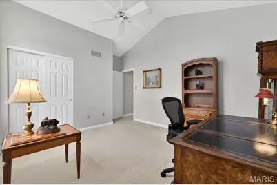 14736 Thornbird Manor Parkway, Chesterfield, MO 63017 - Photo 36