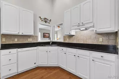 14736 Thornbird Manor Parkway, Chesterfield, MO 63017 - Photo 14