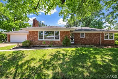 1401 Norman Place, Saint Louis, MO 63122 - Photo 1
