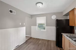 6839 Chamberlain Ct, Saint Louis, MO 63130 - Photo 10