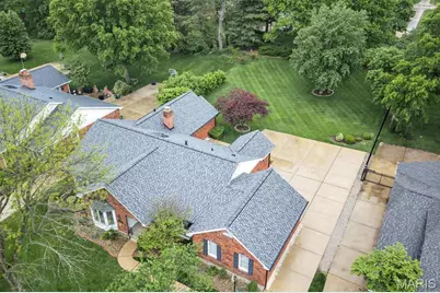 12120 Westwick Place, Saint Louis, MO 63127 - Photo 6