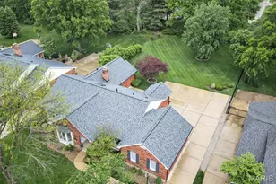12120 Westwick Pl, Saint Louis, MO 63127 - Photo 6