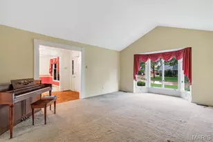 12120 Westwick Pl, Saint Louis, MO 63127 - Photo 18