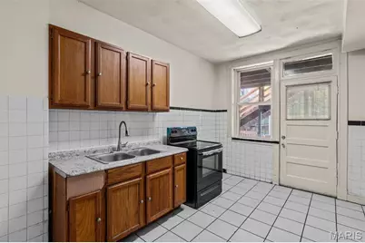 4504 Arsenal Street, Saint Louis, MO 63116 - Photo 12
