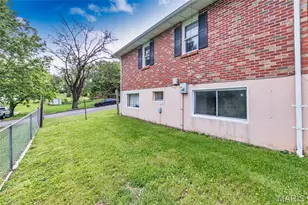 102 N Thomas St, De Soto, MO 63020 - Photo 6