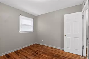 236 Forestwood Dr, Saint Louis, MO 63135 - Photo 8