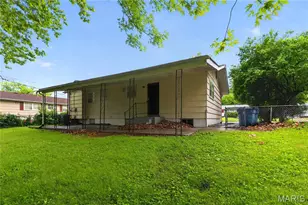 236 Forestwood Dr, Saint Louis, MO 63135 - Photo 26