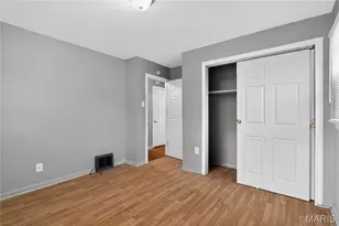 236 Forestwood Dr, Saint Louis, MO 63135 - Photo 20