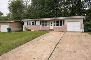 10815 Vorhof Dr, Saint Louis, MO 63136 - Photo 2