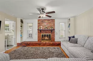 2765 Cathedral Dr, Saint Louis, MO 63129 - Photo 8
