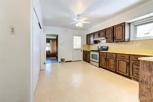 4425 Bingham Ave, Saint Louis, MO 63116 - Photo 8
