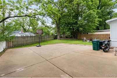 319 N Gore Avenue, Webster Groves, MO 63119 - Photo 46