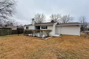 352 Turfwood Dr, Ballwin, MO 63021 - Photo 22
