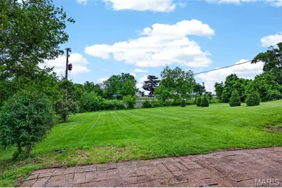 7 Countryside Drive, Saint Charles, MO 63304 - Photo 40