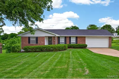 7 Countryside Drive, Saint Charles, MO 63304 - Photo 1