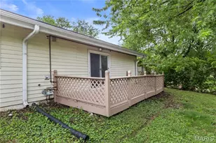 2240 Brook Dr, Florissant, MO 63033 - Photo 30