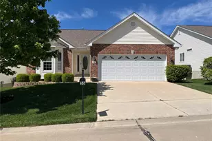56 Huntgate Dr, Saint Peters, MO 63376 - Photo 1